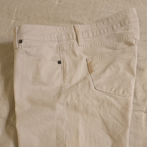PAIGE Skyline Peg White Skinny Jeans Sleek Fit - Picture 3 of 12